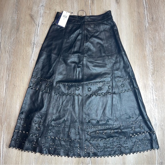 RALPH LAUREN Women’s
Perforated Lambskin A-line MIDI Skirt Grunge Black Size 0 - Picture 5 of 14